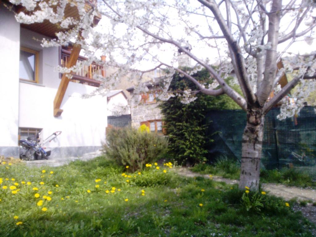 Apartamento Casa Moron Saint-Vincent Exterior foto
